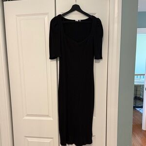 GAP Black Puff-Sleeve Midi Dress